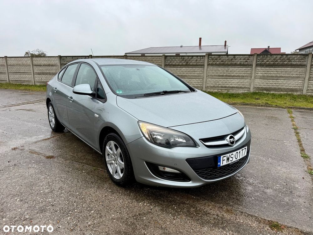 Opel Astra 1.4 Turbo Active - 12