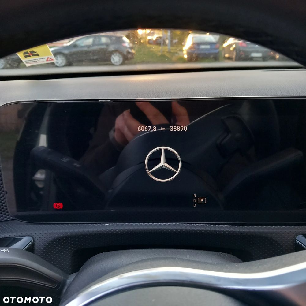Mercedes-Benz Klasa A 180 Progressive 7G-DCT - 11