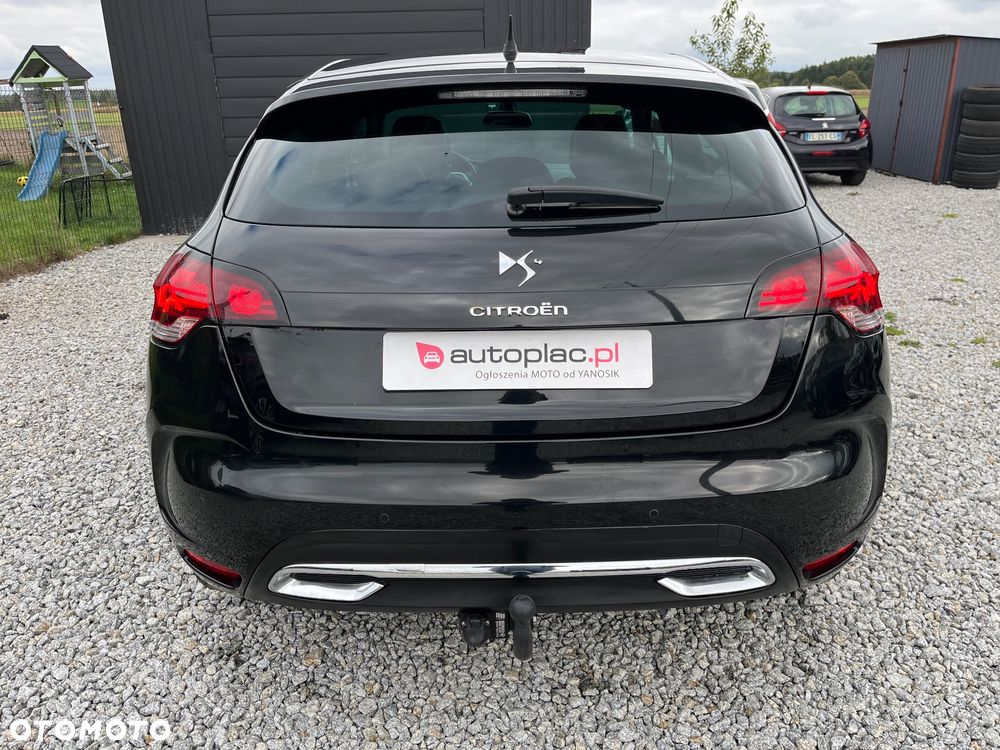 Citroën DS4 e-HDi 110 SoChic - 5