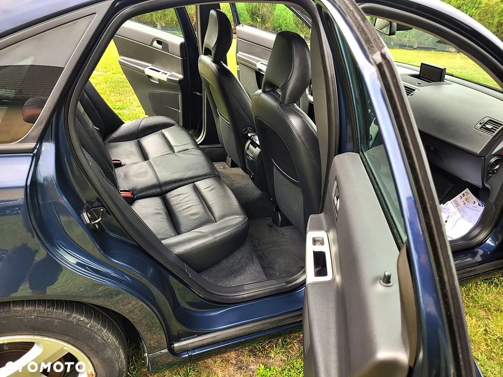 Volvo S40 DPF D2 Summum - 10