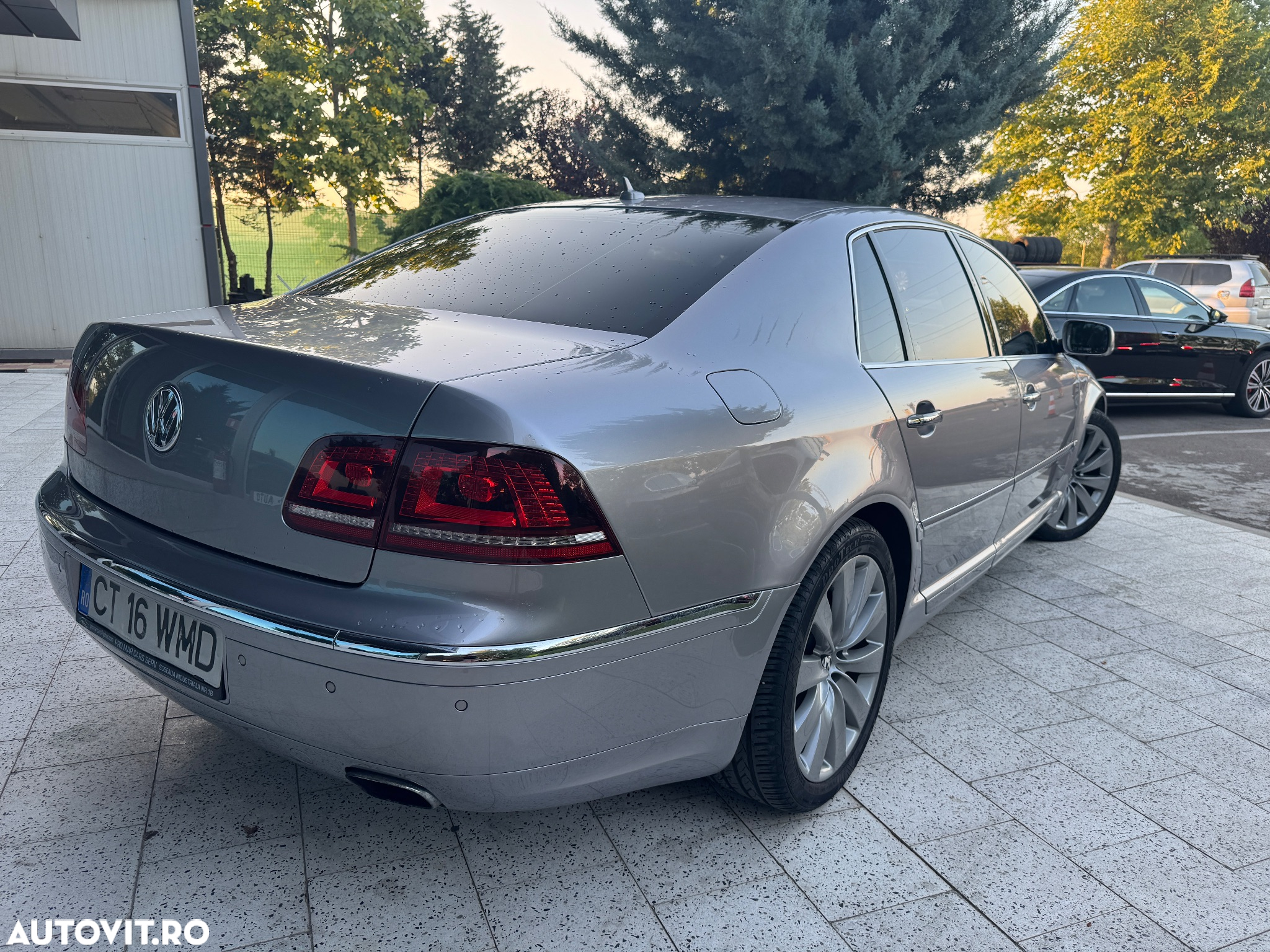 Volkswagen Phaeton 3.0 V6 TDI DPF 4MOTION Automatik (4 Sitzer) - 2