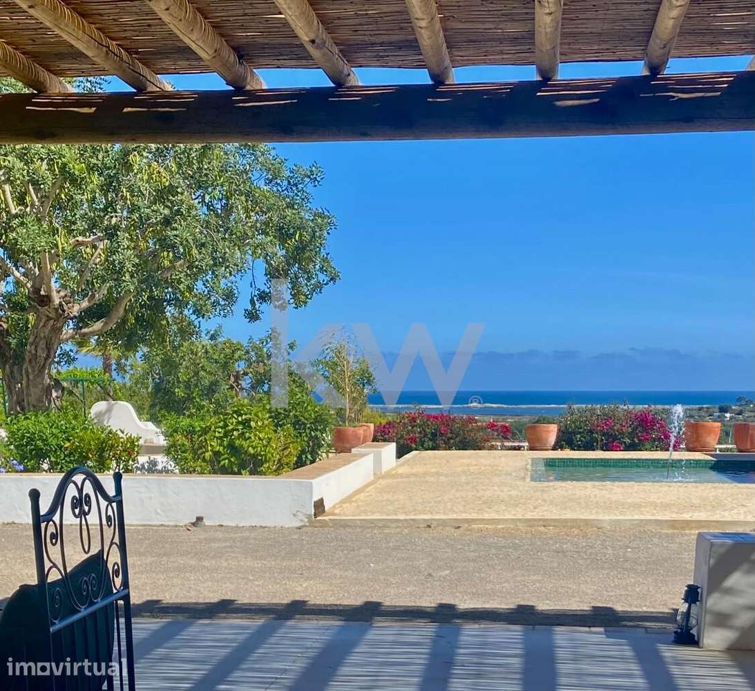 Quinta com 3 Moradias, Piscina, Campo de Ténis e Vinha  - 835m2+72.520 - Grande imagem: 3/60