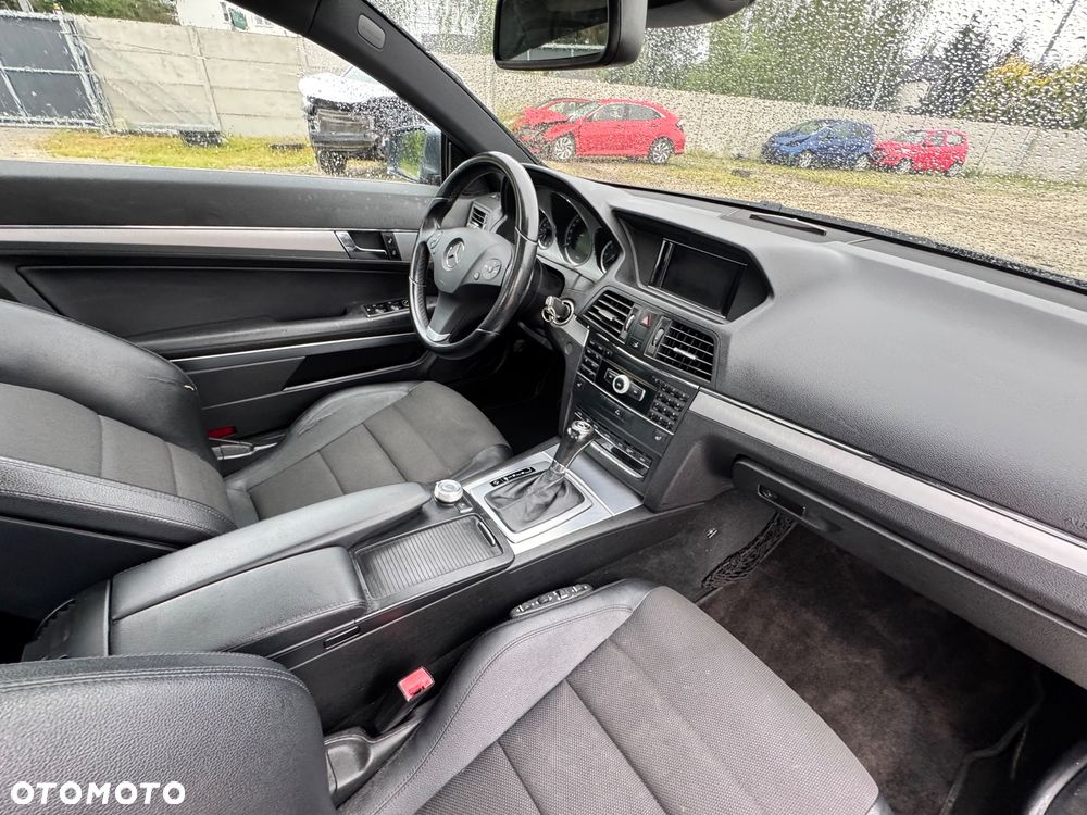 Mercedes-Benz Klasa E 350 CDI DPF BlueEFFICIENCY 7G-TRONIC Avantgarde - 10