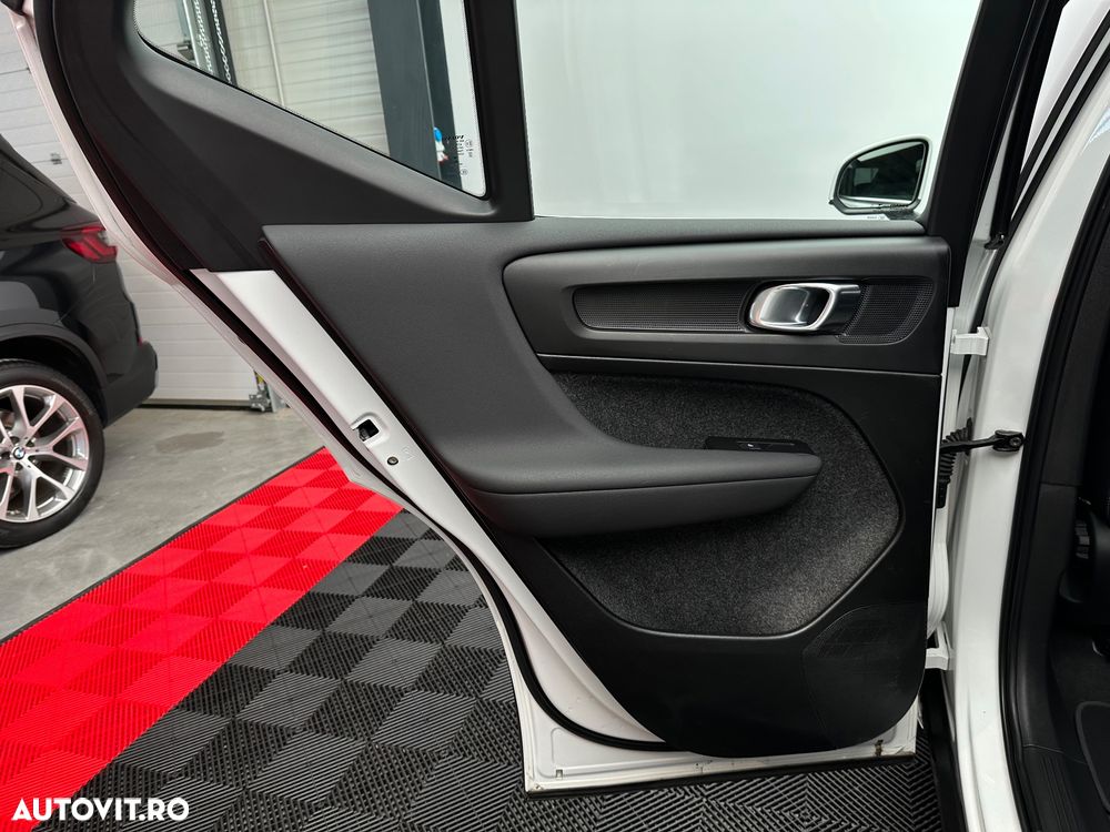 Volvo XC 40 T4 Recharge DKG Inscription - 24