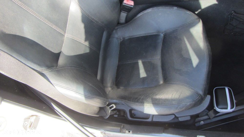 BMW Z3 CABRIO E36 FOTELE SKÓRZANE BOCZKI TAPICERKA WNĘTRZE ŚRODEK 8413731 - 5