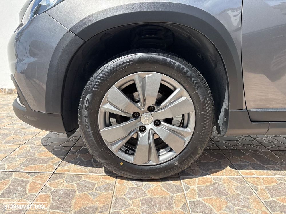 Peugeot 2008 1.2 PureTech Style - 40