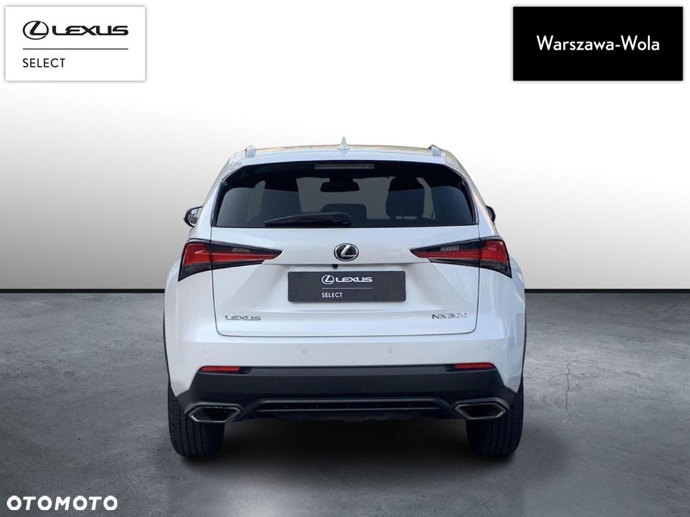 Lexus NX 300 Comfort AWD - 4