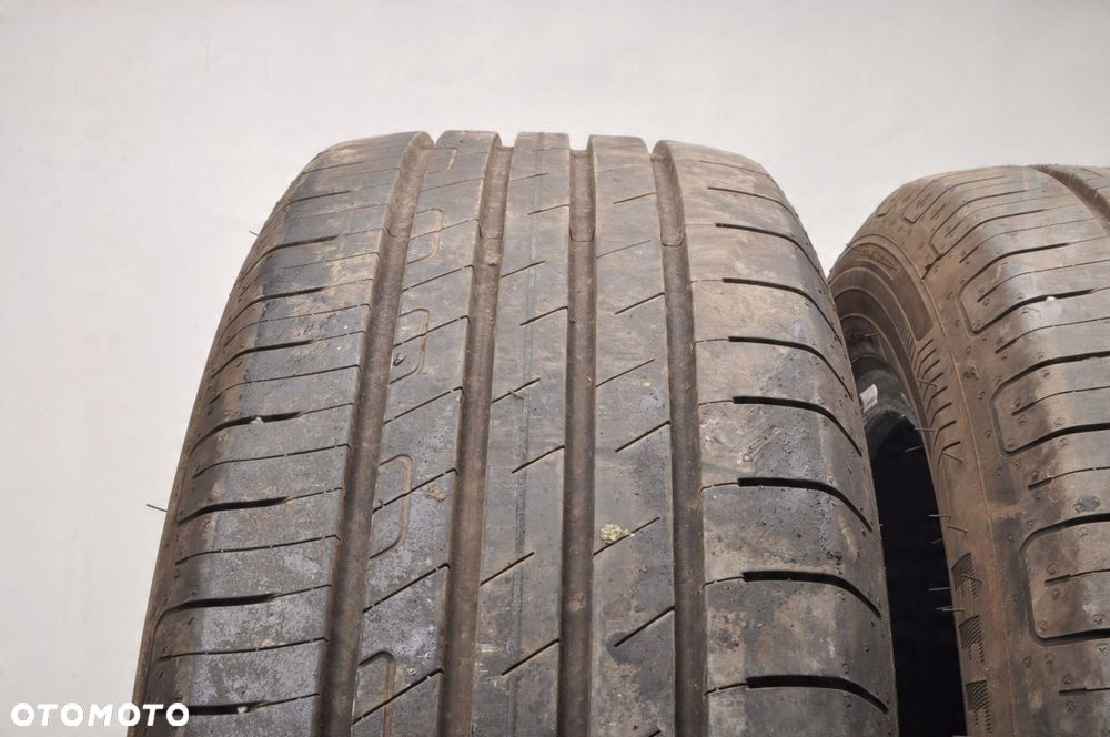 2X OPONA OPONY GOODYEAR EFFICIENT GRIP PERFORMANCE 215/55R18 2023R - 2