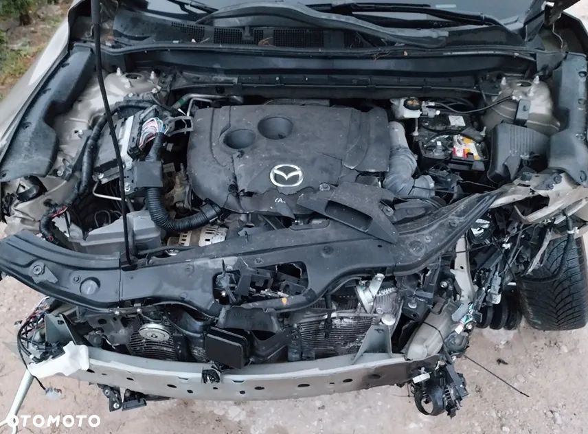 Mazda CX-5 SKYACTIV-D 184 AWD SCR HOMURA - 8