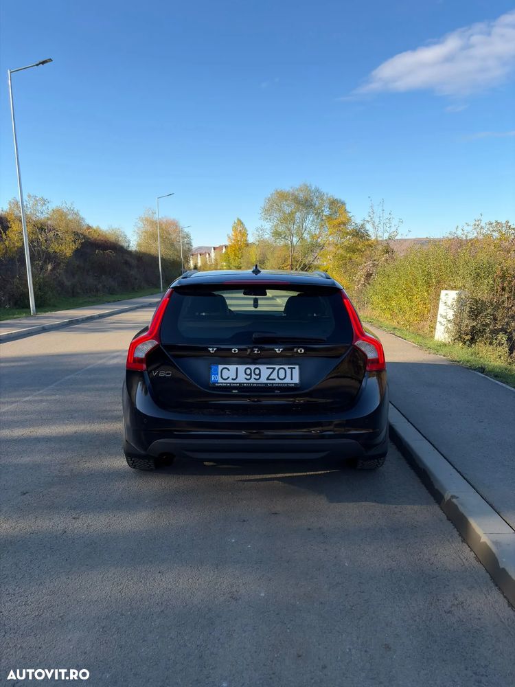 VOLVO V60 2011 — imagine 5