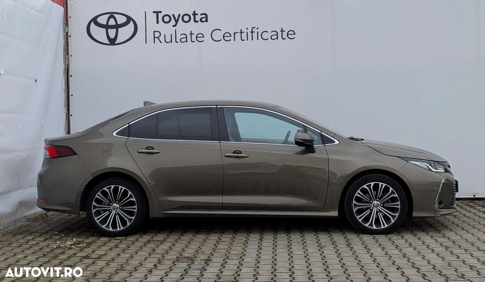 Toyota Corolla 1.8 HSD Exclusive Plus tapiterie Gri - 4