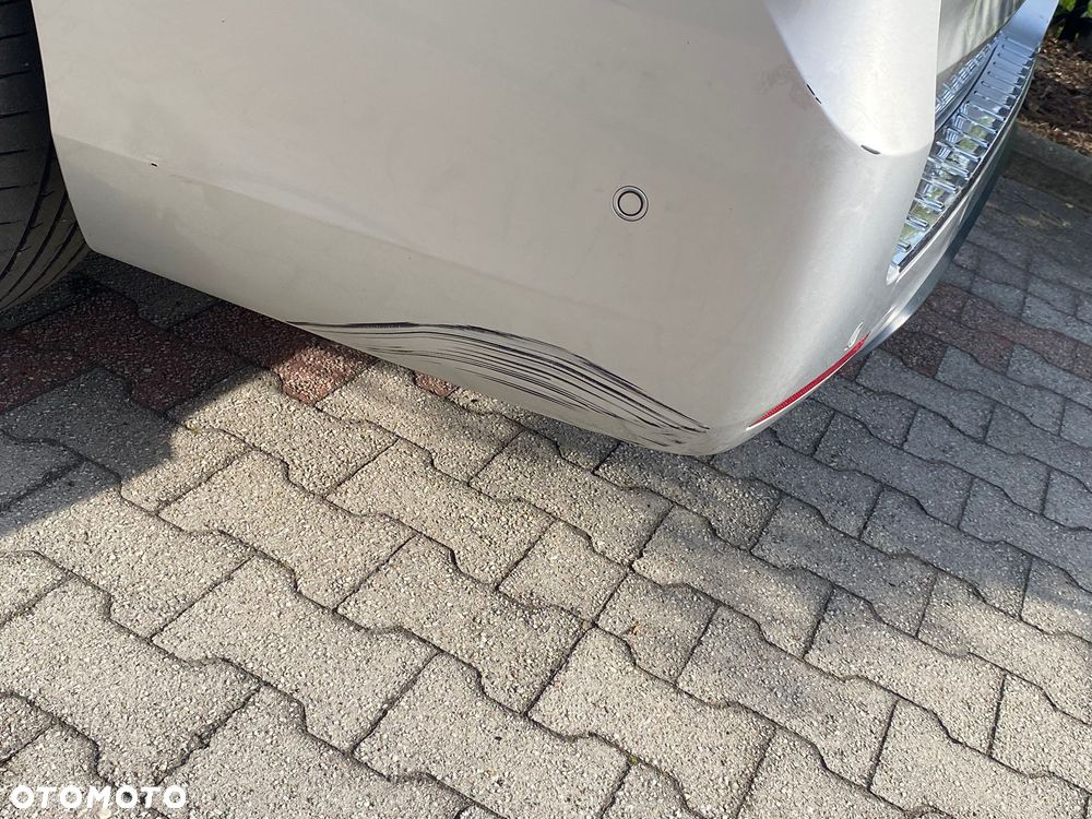 Mercedes-Benz EQV 300 90kWh - 16