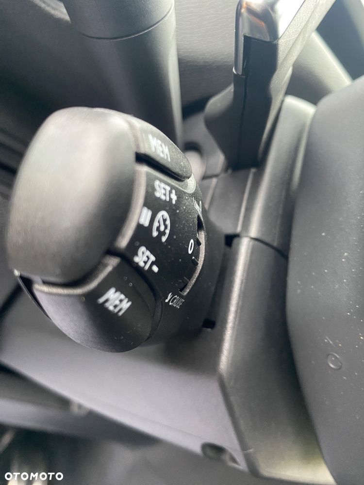 Peugeot 3008 1.6 THP Crossway S&S EAT6 - 28