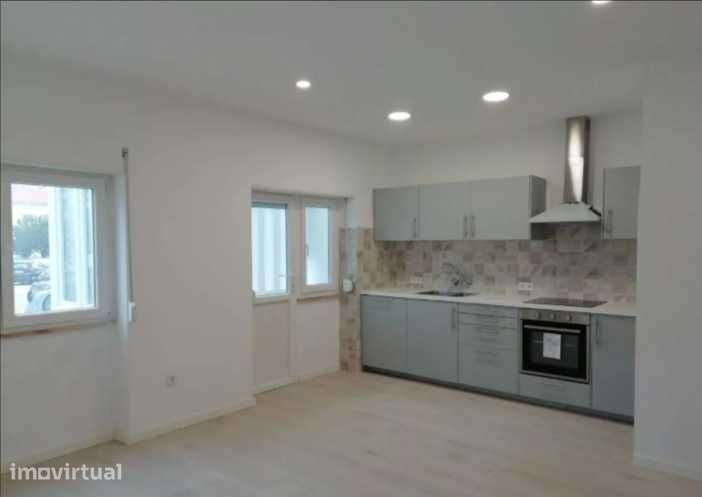 Pis de 2 habitacions, 61 m²