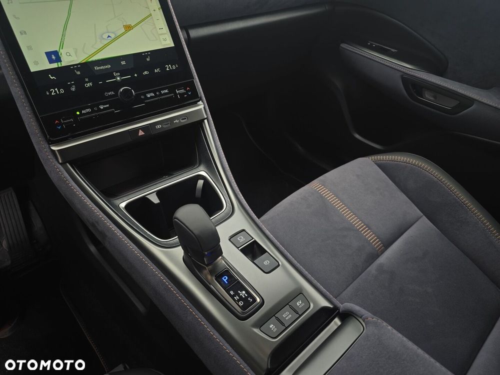 Lexus LBX 1.5 Hybrid Cool - 24