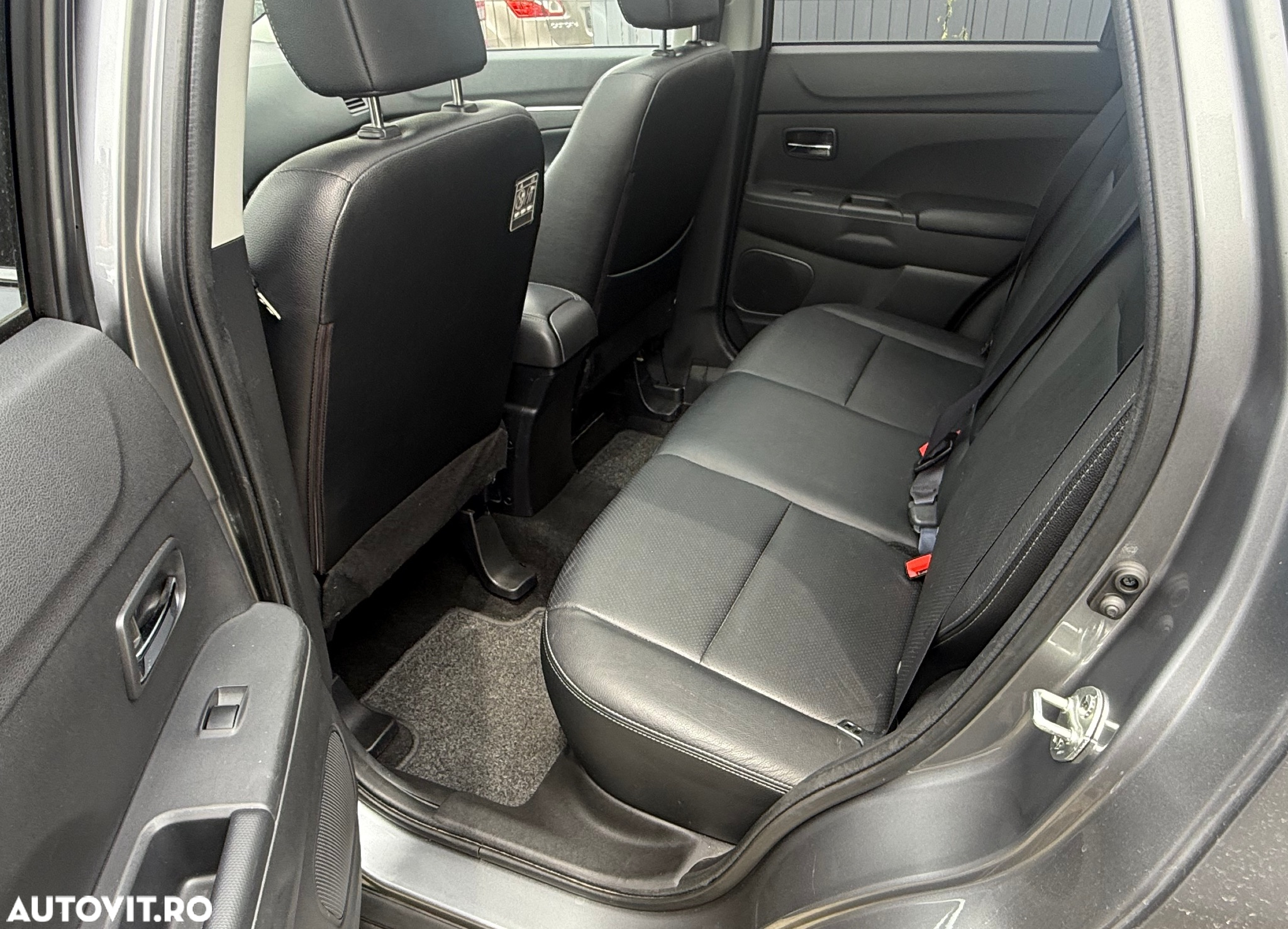 Mitsubishi ASX 1.6 2WD Instyle - 15