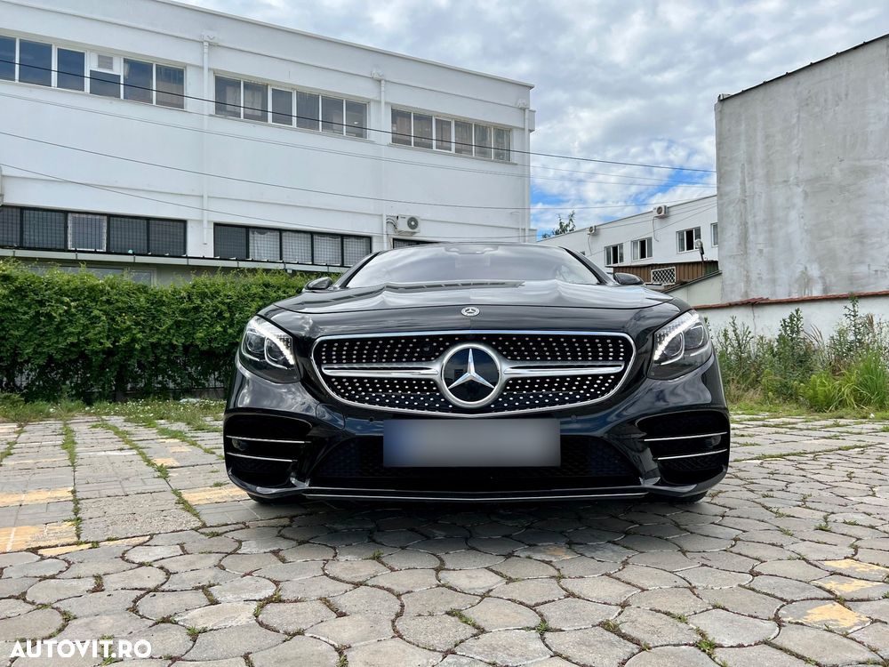 Mercedes-Benz S 560 4MATIC Coupe Aut - 2