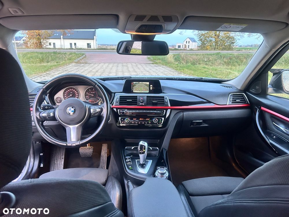 BMW Seria 3 320d Sport Line Shadow - 16