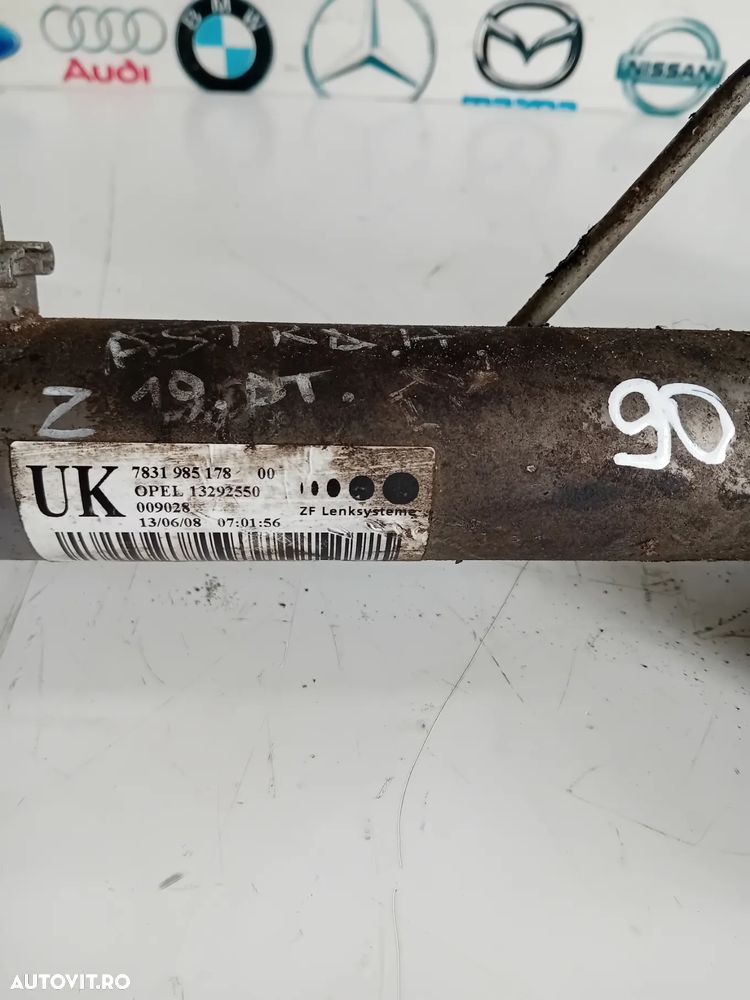 Casetă Direcție Opel Astra H Zafira B Cod 13292550 Hidraulică Arad - 4