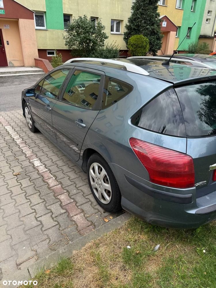 Peugeot 407 - 2