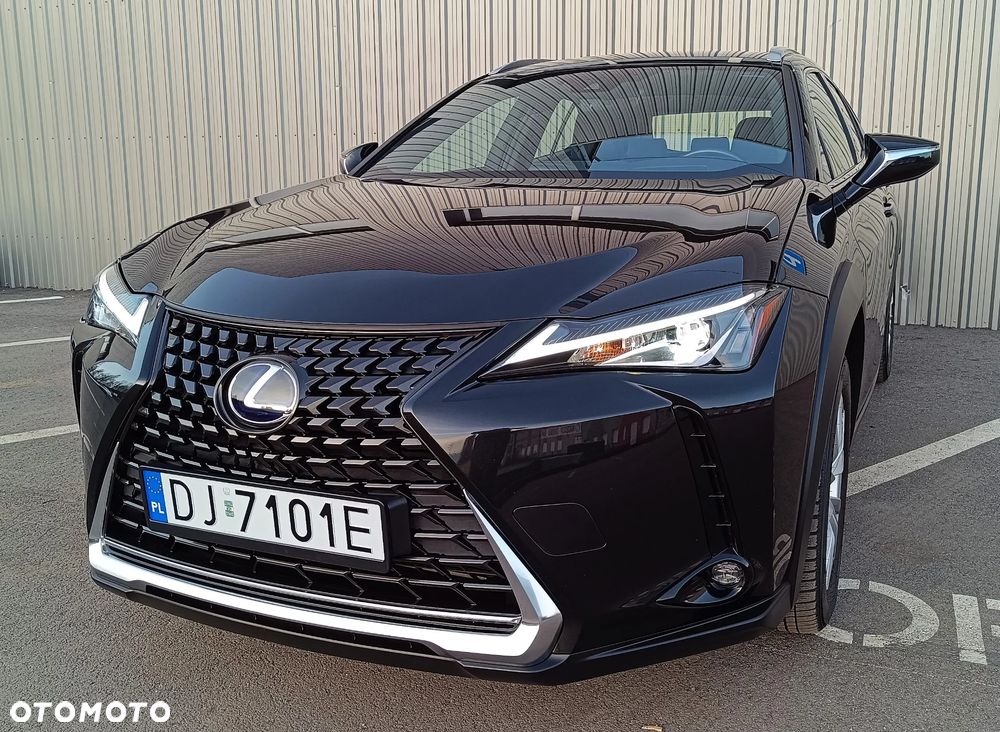 Lexus UX - 1