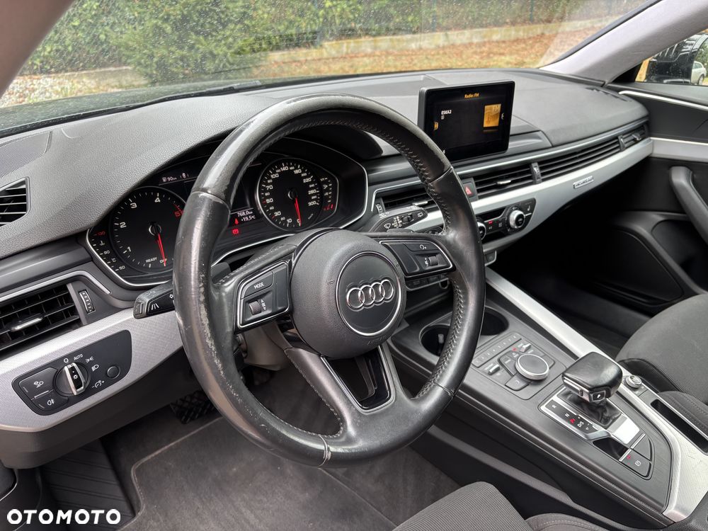 Audi A4 Avant 2.0 TDI Quattro S tronic - 13