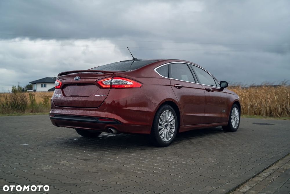Ford Fusion 2.0 EcoBoost Titanium - 7