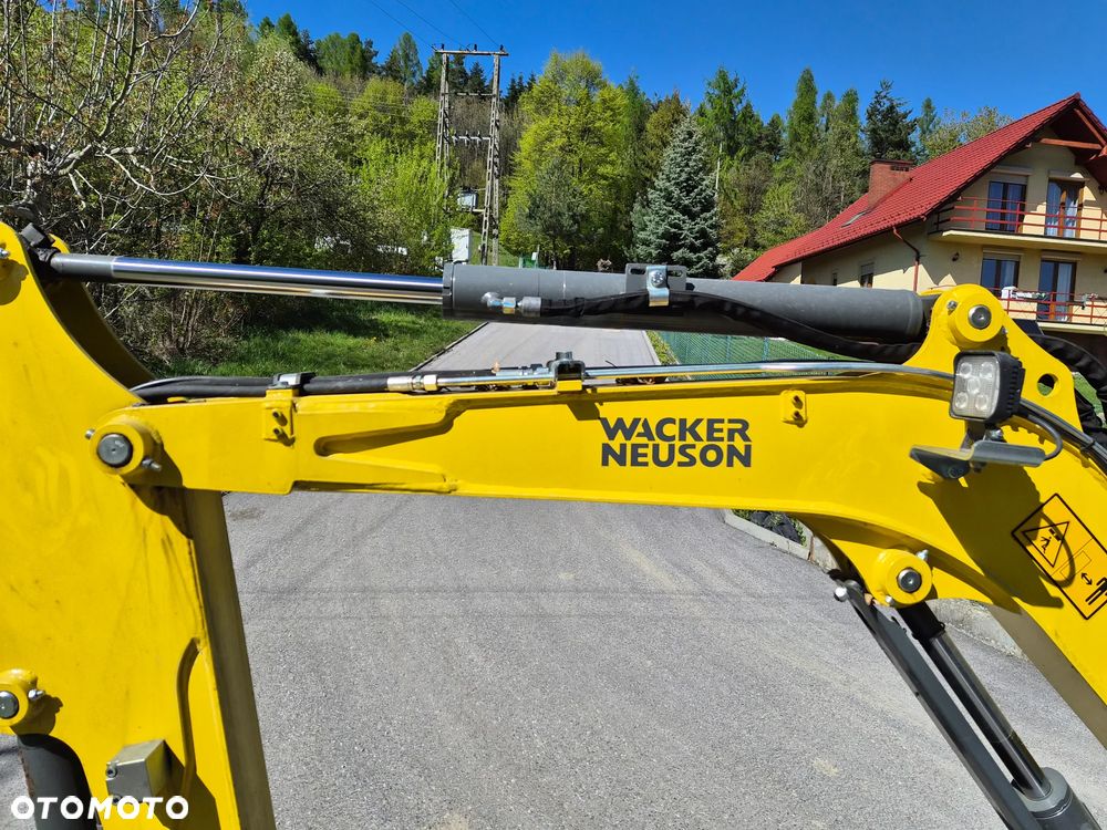 Wacker Neuson ET24 - 6