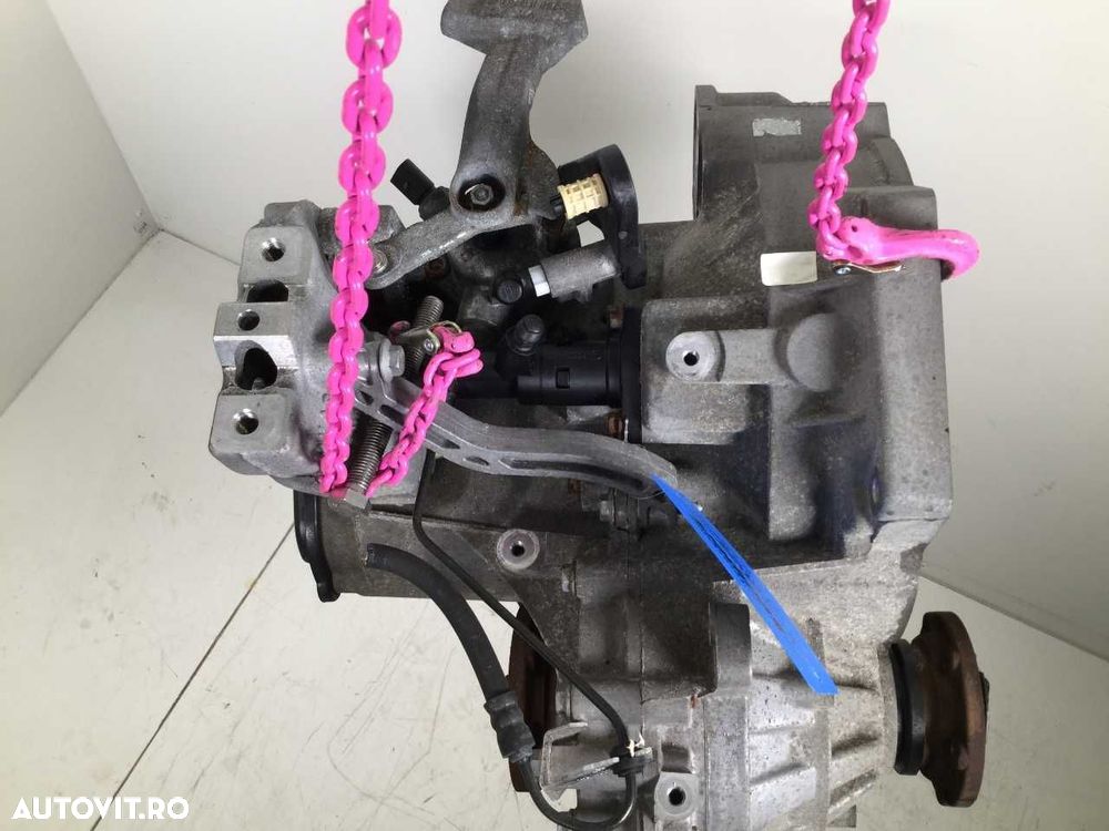 Cutie de viteze VW Golf 6 / VW Passat 1.6 TDI; LVB; 5 Trepte - 2