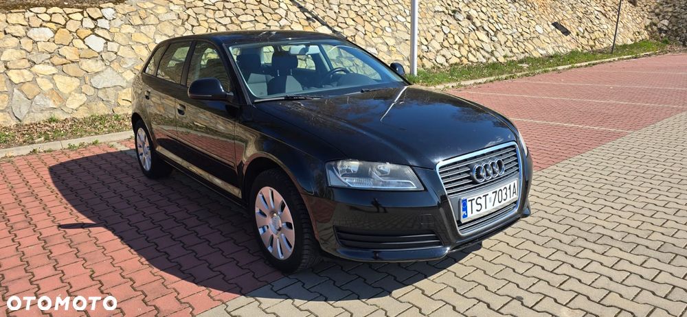Audi A3 Sportback 1.6 Attraction - 3