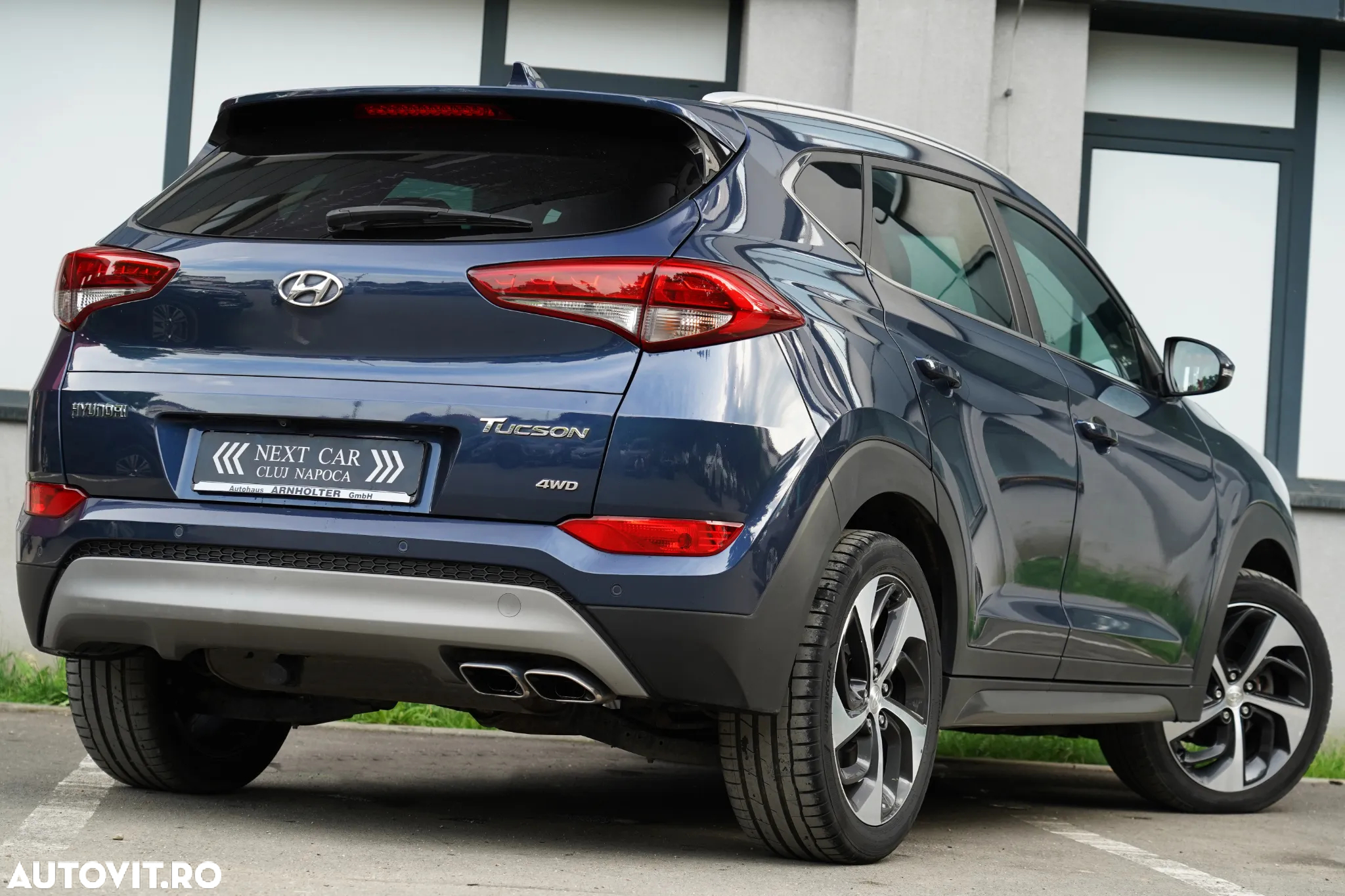 Hyundai Tucson 2.0 CRDI 4WD 6AT Premium+ - 3