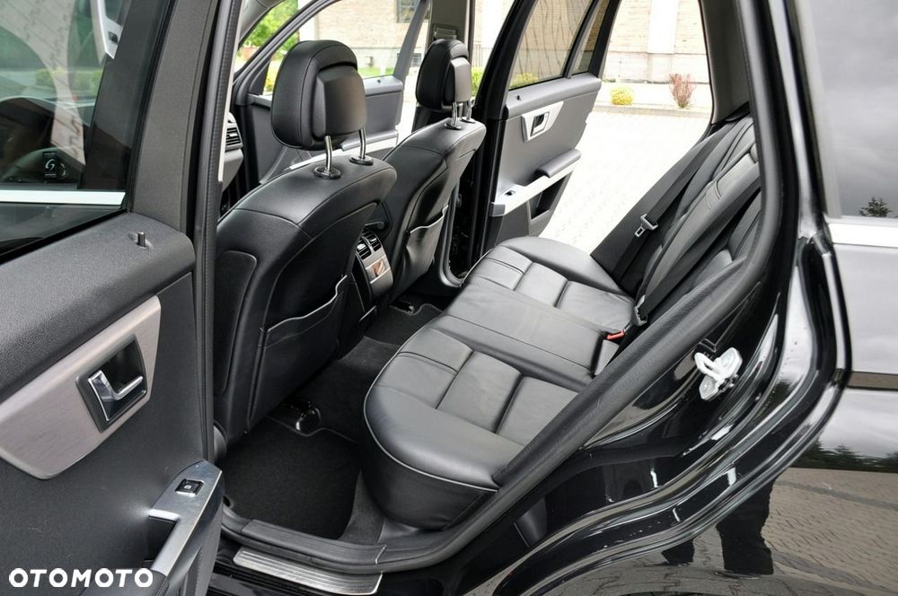 Mercedes-Benz GLK - 22