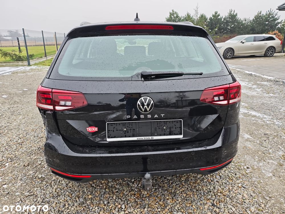 Volkswagen Passat 2.0 TDI SCR DSG Business - 4