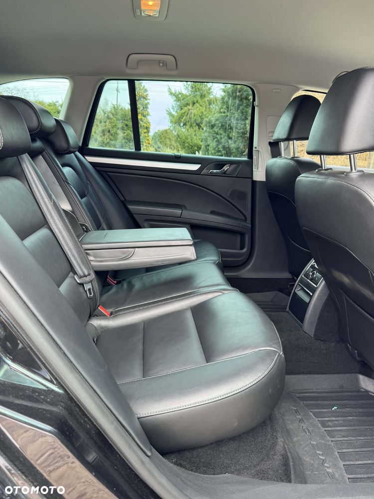 Skoda Superb 2.0 TDI Elegance - 6