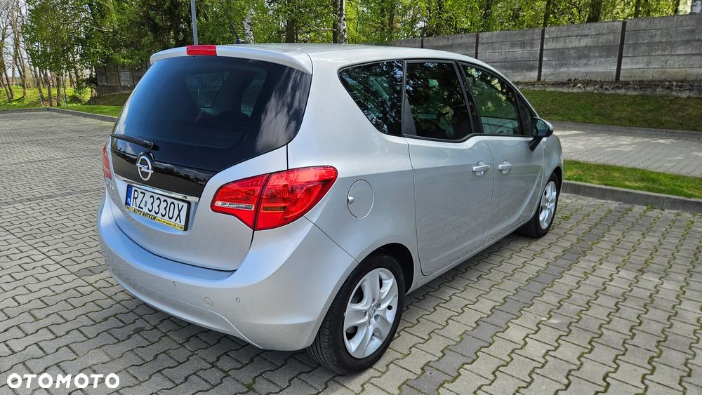 Opel Meriva 1.4 T Cosmo - 4