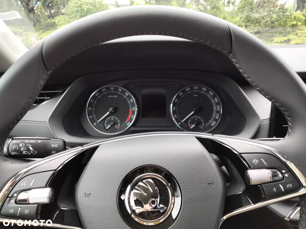 Skoda Octavia 2.0 TDI Ambition - 9