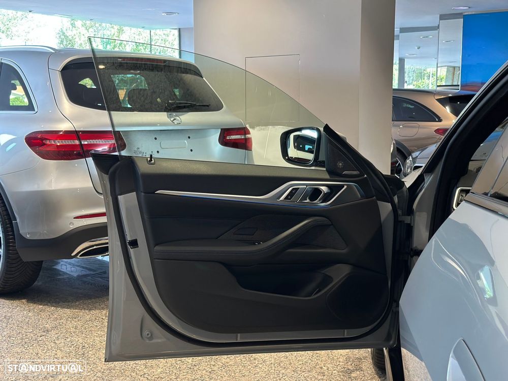 BMW i4 eDrive40 Pack Desportivo M - 9
