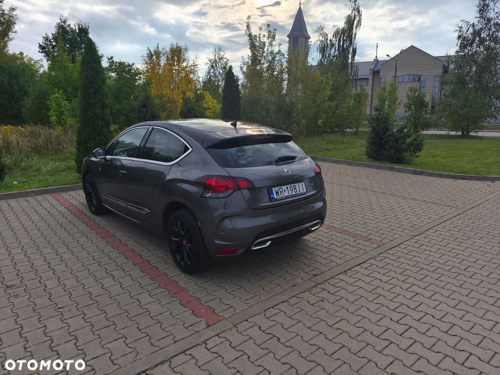 DS Automobiles DS 4 - 12