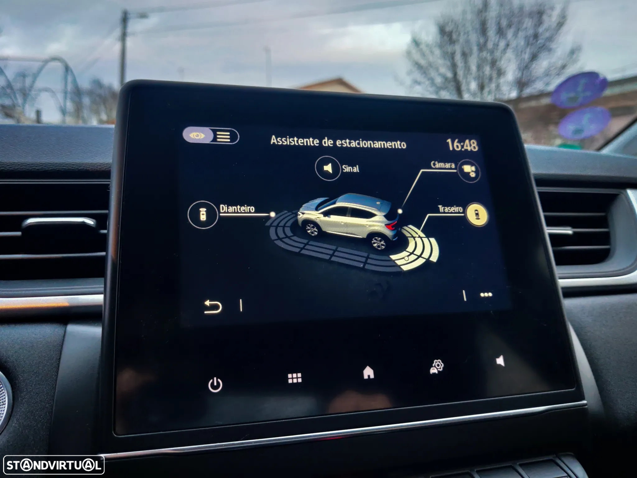 Renault Captur TCe 100 BUSINESS EDITION - 24