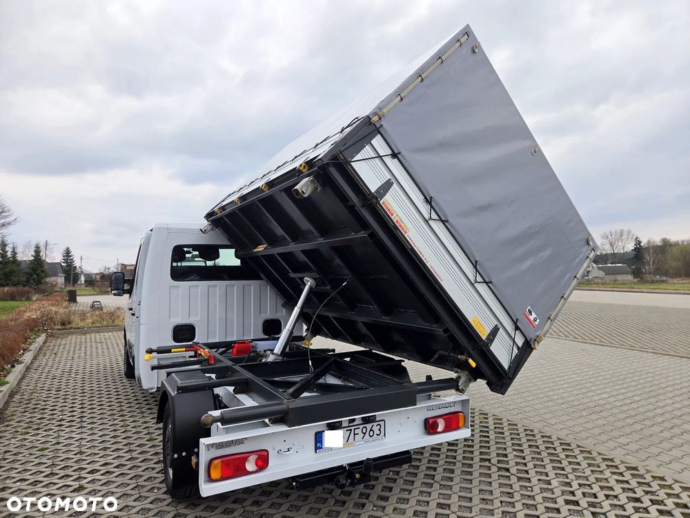 Renault Master - 15