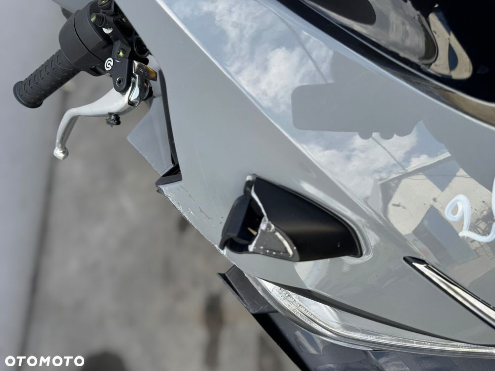 Aprilia Tuono - 14