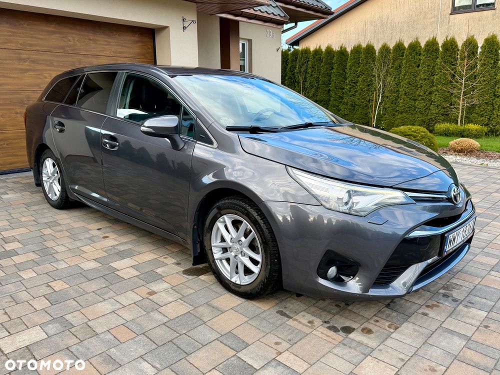 Toyota Avensis Touring Sports 1.8 Edition S+ - 6