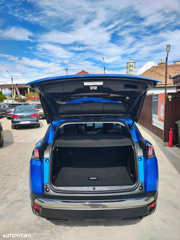 Peugeot 3008 1.2 PureTech Turbo S&S Allure - 20