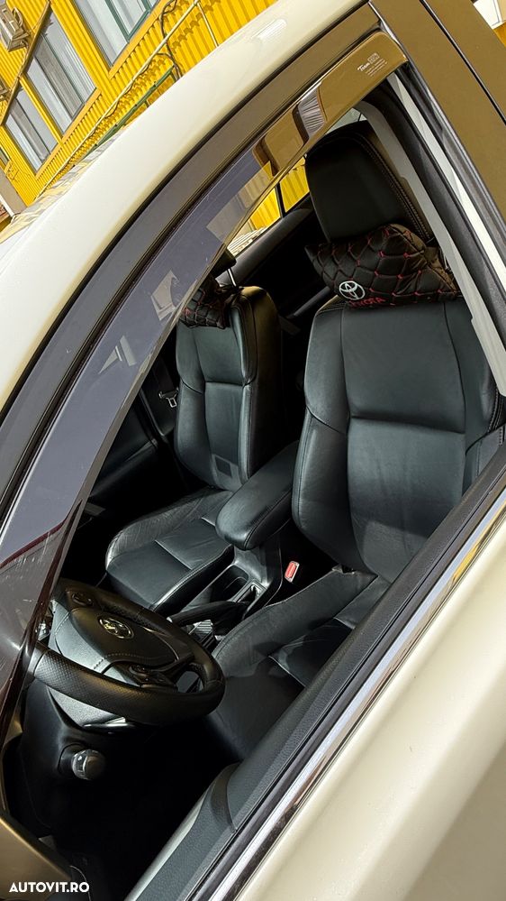 Toyota RAV4 2.2 D-4D 4x4 Automatik Edition - 13