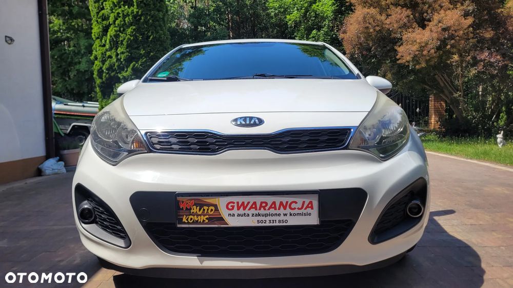 Kia Rio 1.4 Dream Team Edition - 10