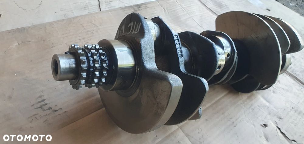 Wał korbowy silnika Mercedes ML W163 Lift 4.0 CDI A62800 - 5