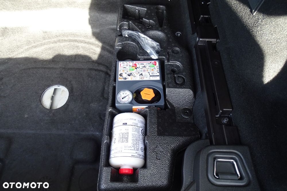 Volvo V60 T4 Geartronic Momentum - 26