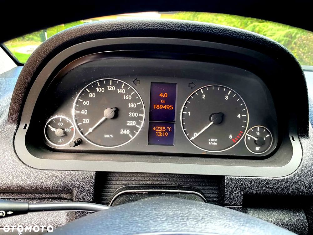 Mercedes-Benz Klasa A 180 CDI Autotronic Avantgarde Special Edition - 5