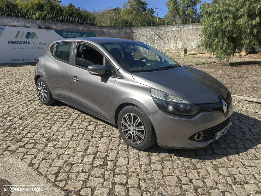 Renault Clio - 3