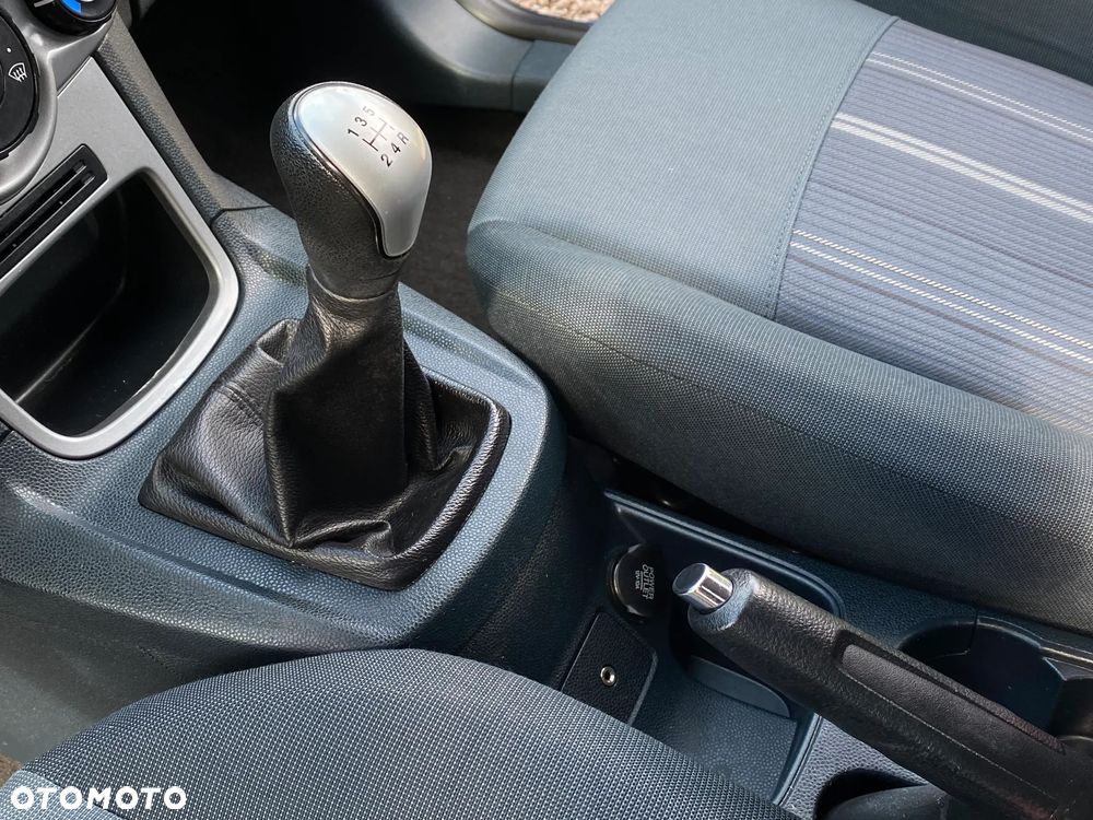 Ford Fiesta 1.25 Titanium EU5 - 34